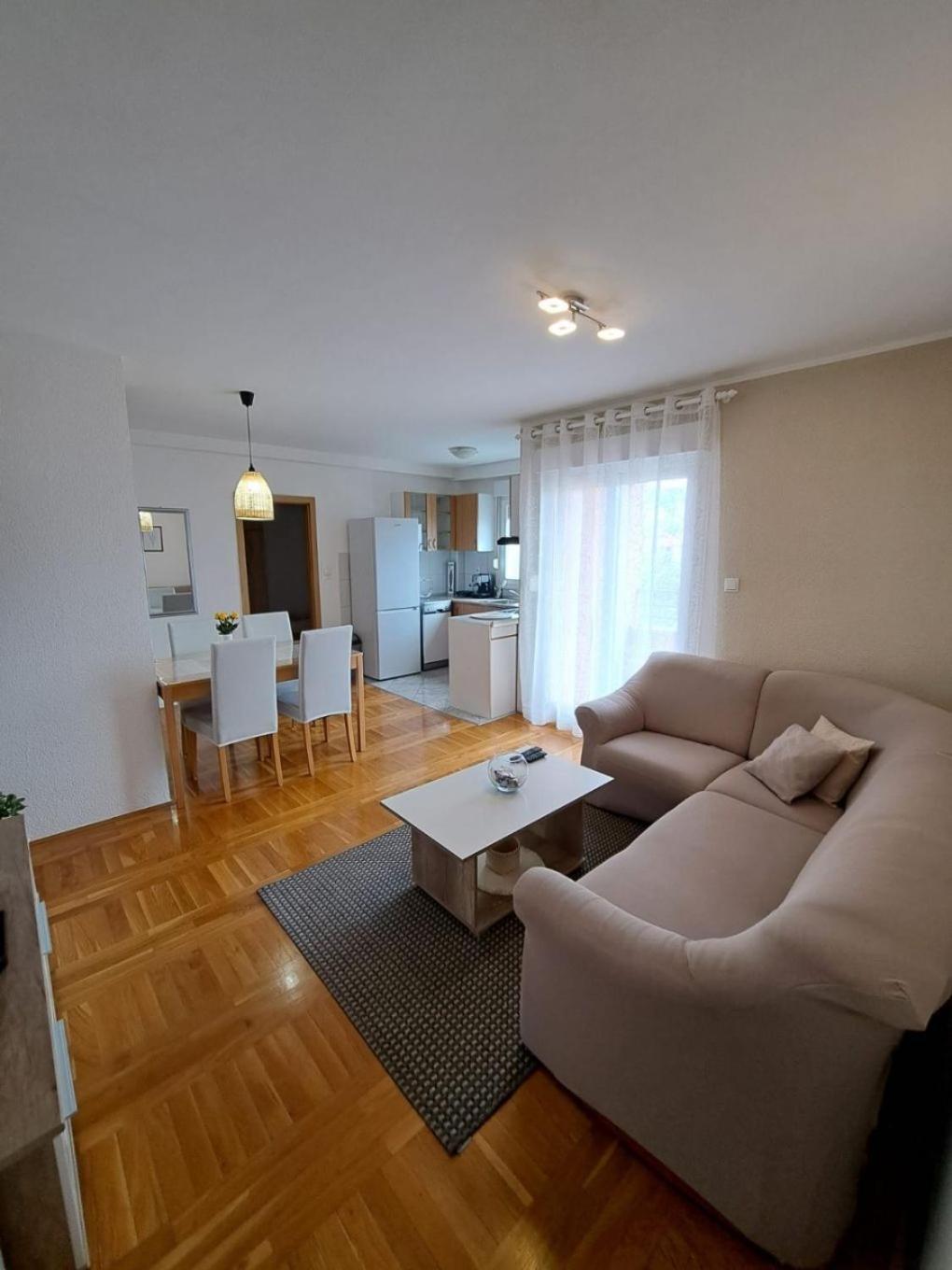 Apartment Slava - Close To The Mall スプリト エクステリア 写真